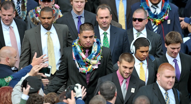 notre dame player walk