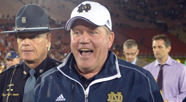 Brian Kelly Staying at Notre Dame