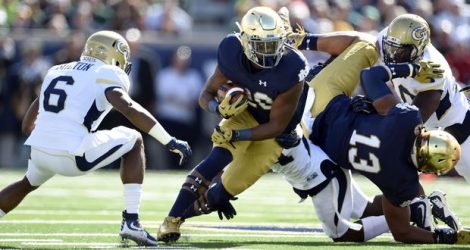 Sep 19, 2015; South Bend, IN, USA; Notre Dame Fighting Irish running back C.J. Prosise (20) carries the ball against the Georgia Tech Yellow Jackets at Notre Dame Stadium. Mandatory Credit: RVR Photos-USA TODAY Sports
