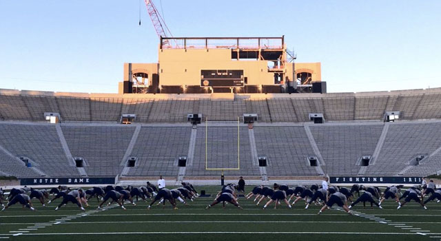 notre dame jumbo tron