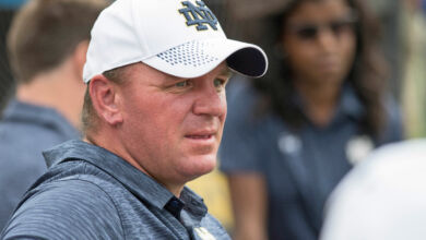 mike elko staying notre dame