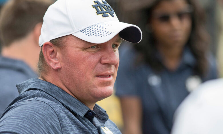 mike elko staying notre dame