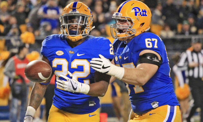 Pitt Panthers RB Darrin Hall