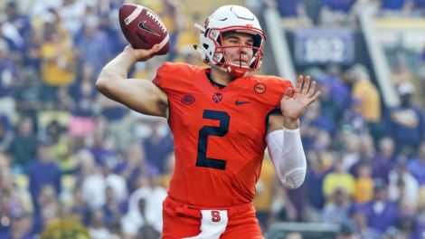 Syracuse QB Eric Dungey