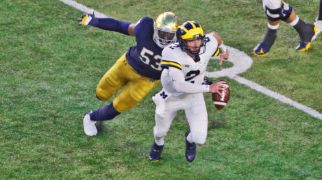 Notre Dame DE Khalid Kareem had 2.0 sacks against Michigan.