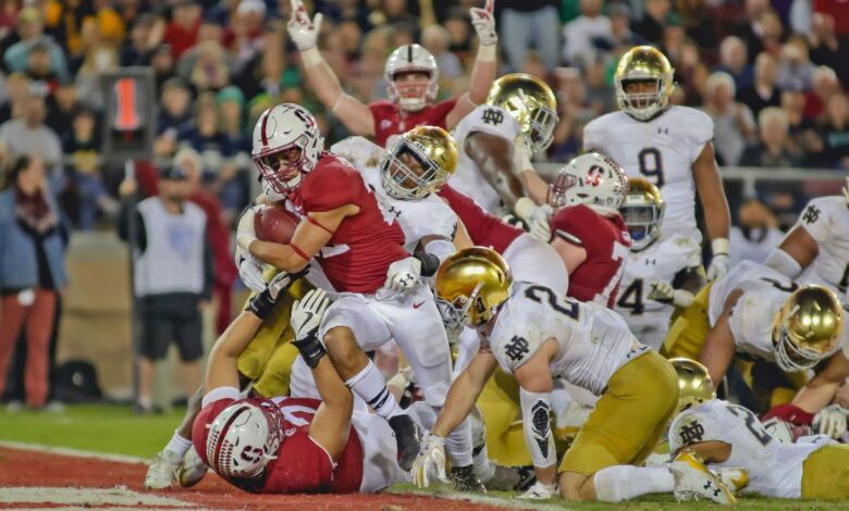 Stanford scores one of three 4th quarter TDs against Notre Dame in 2017.