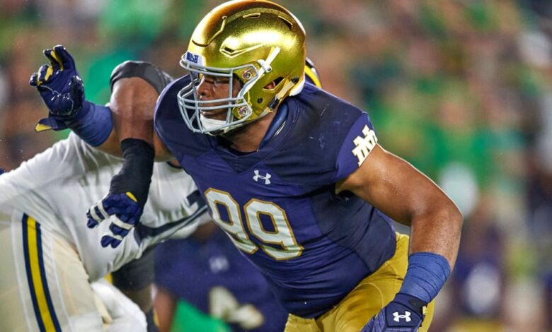 Notre Dame NT Jerry Tillery in action vs. Michigan