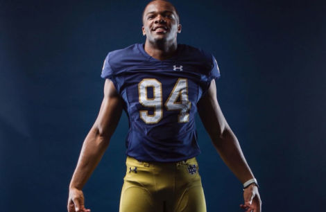 Notre Dame DE Isaiah Foskey