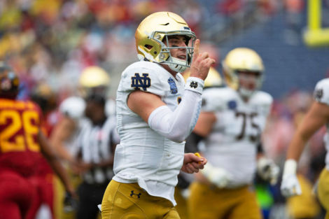 Notre Dame QB Ian Book