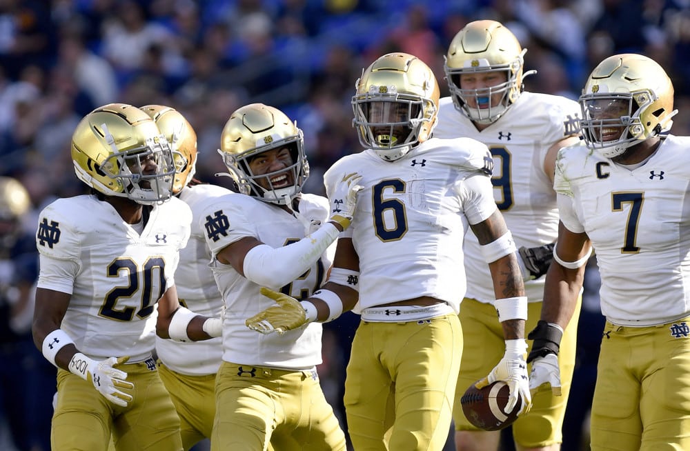 Beyond The Boxscore Notre Dame Holds On For 3532 Win Over Navy