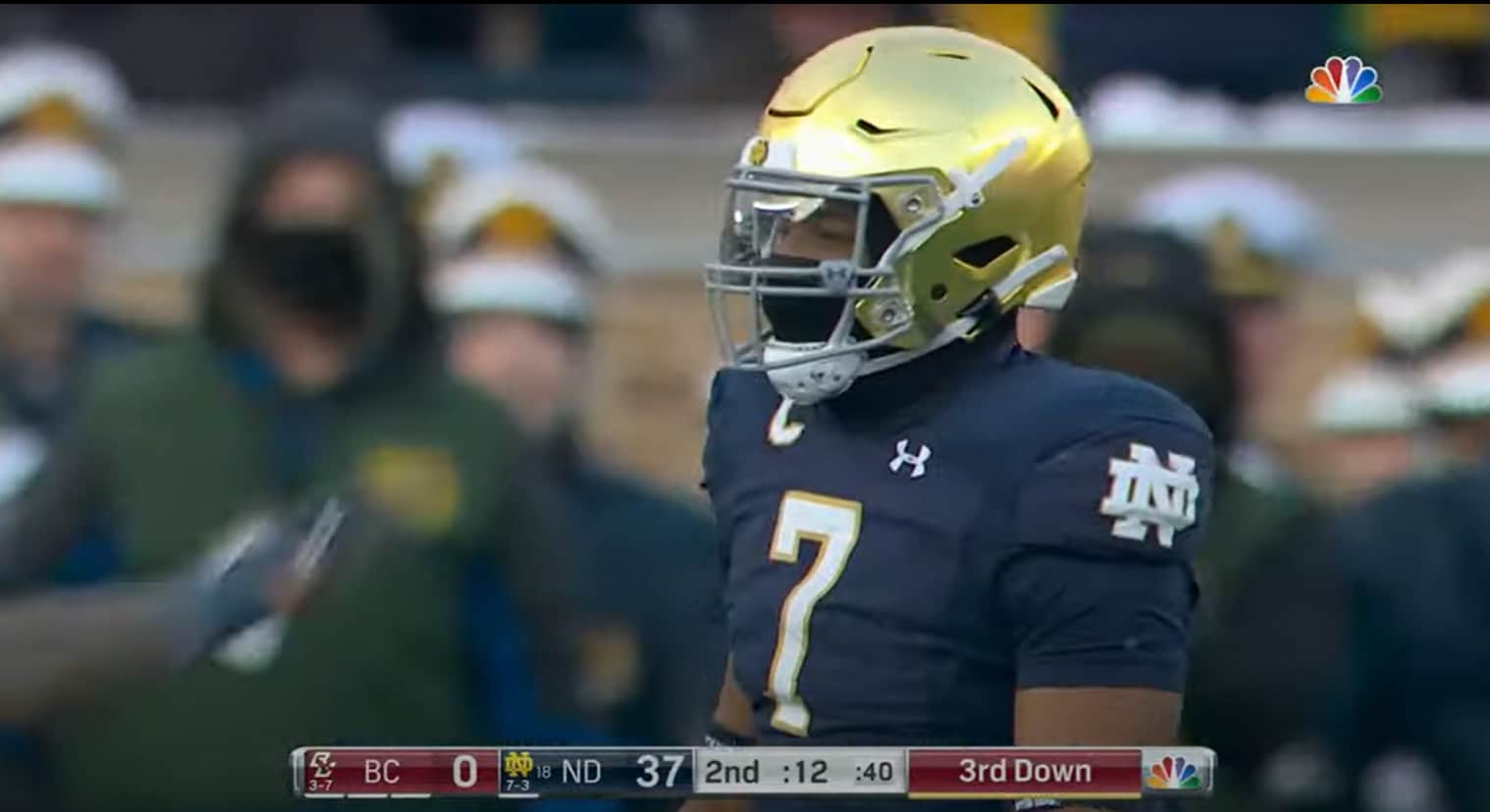 Isaiah Foskey Breaks Justin Tuck’s Notre Dame Career Sack Record Vs