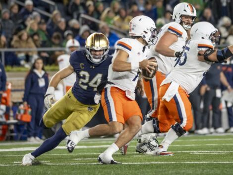Notre Dame Fighting Irish linebacker Jack Kiser