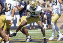Notre Dame Fighting Irish linebacker Jaylen Sneed